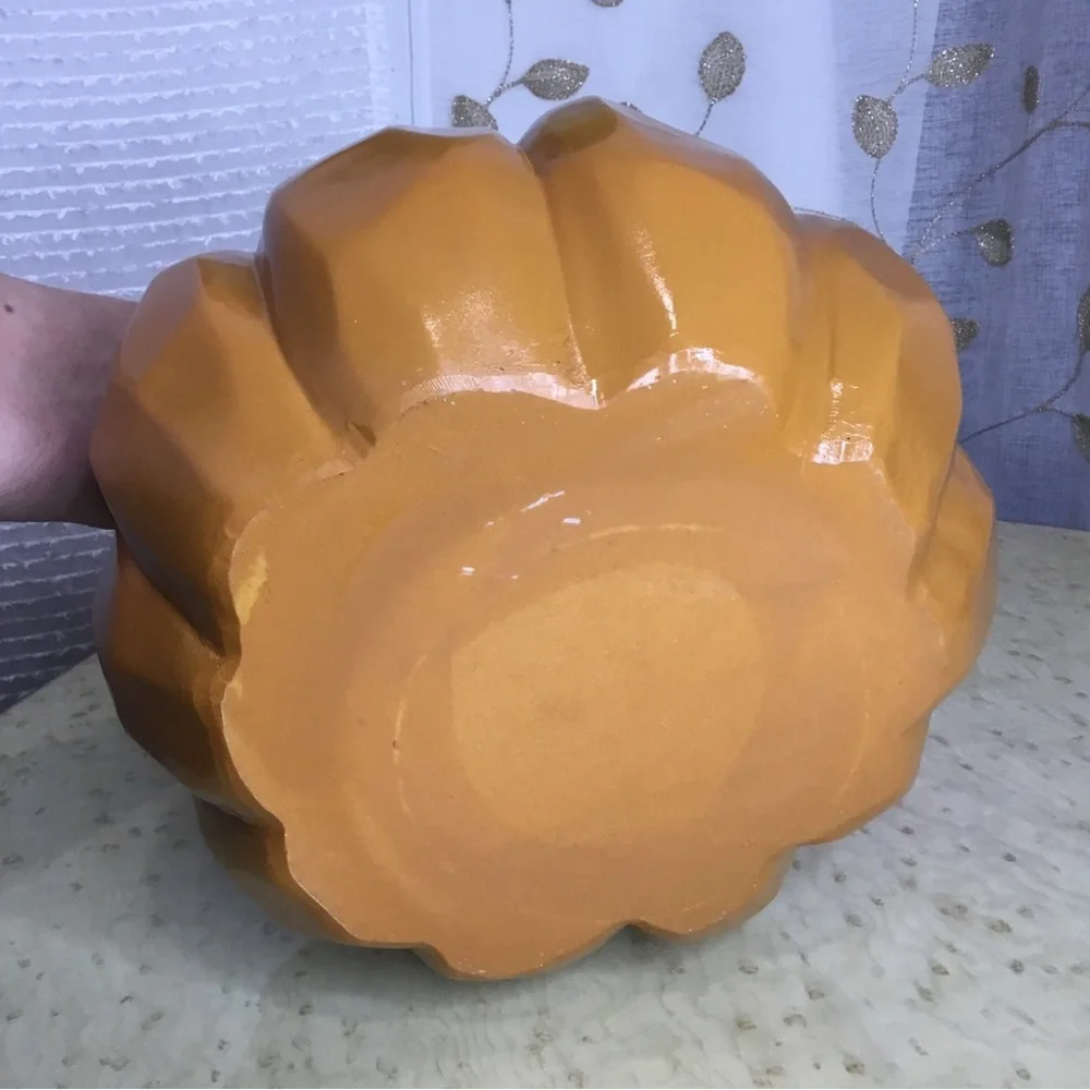 Plastic Resin Pumpkin Figurine Halloween Fall Thanksgiving Decor NEW!